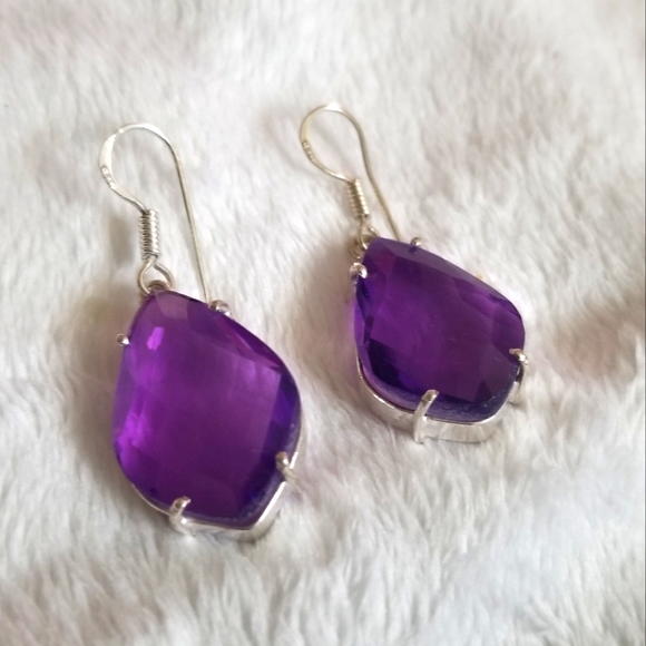 Amethyst - Picture 1 of 12